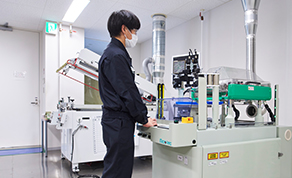 中途採用はこちら